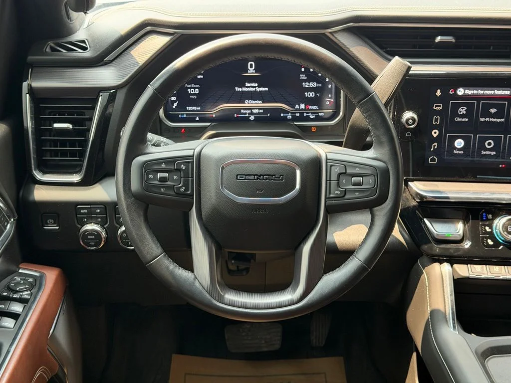 Used 2024 Blue GMC Denali Ultimate image 17