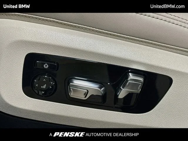 New 2026 Black Sapphire Metallic BMW X5 50e image 4
