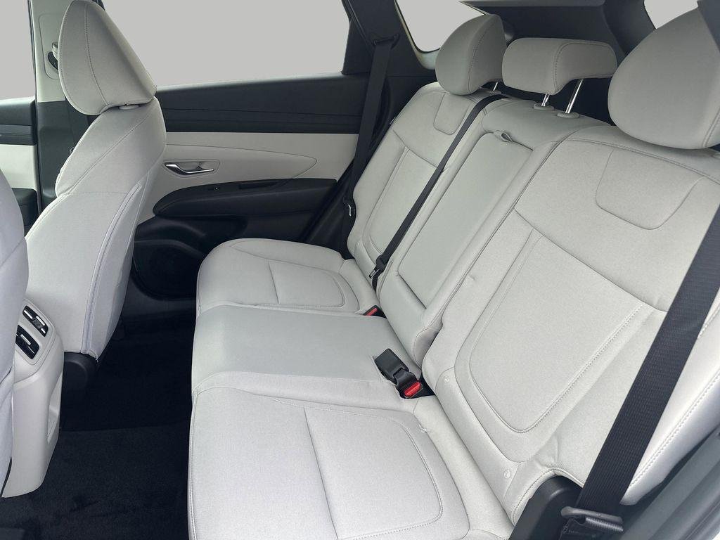 New 2026 Creamy White Pearl Hyundai SEL AWD image 27