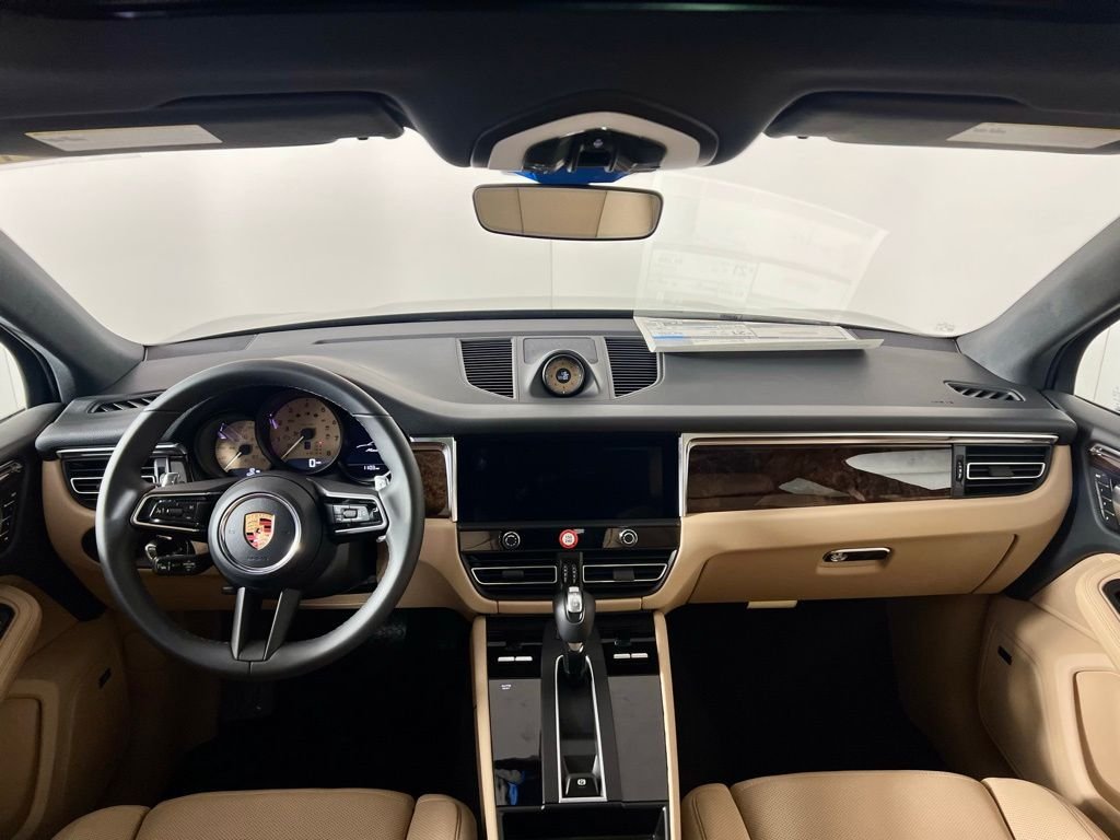 2026 Porsche Macan Base - Photo 20