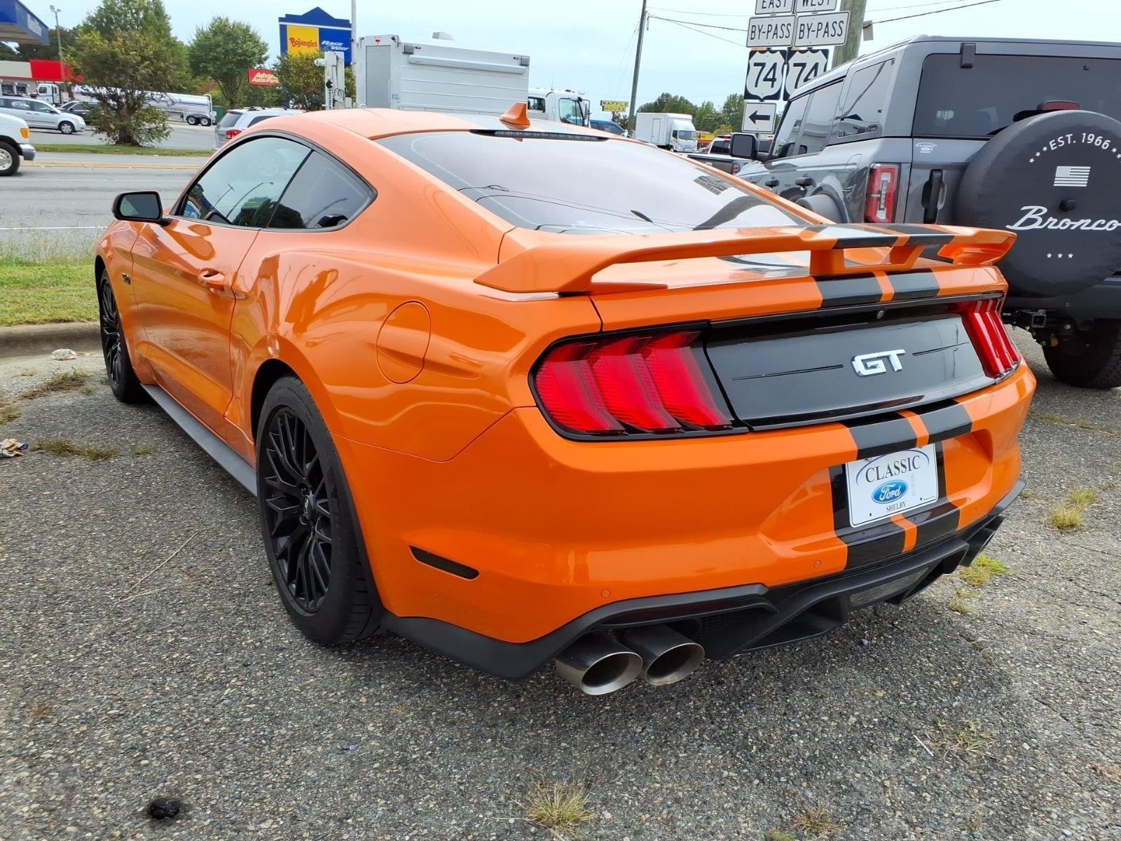 Used 2020 Orange Ford GT Premium image 4