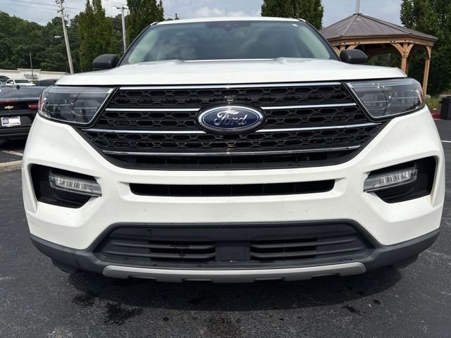 Used 2022 Star White Metallic Tri-Coat Ford XLT image 2