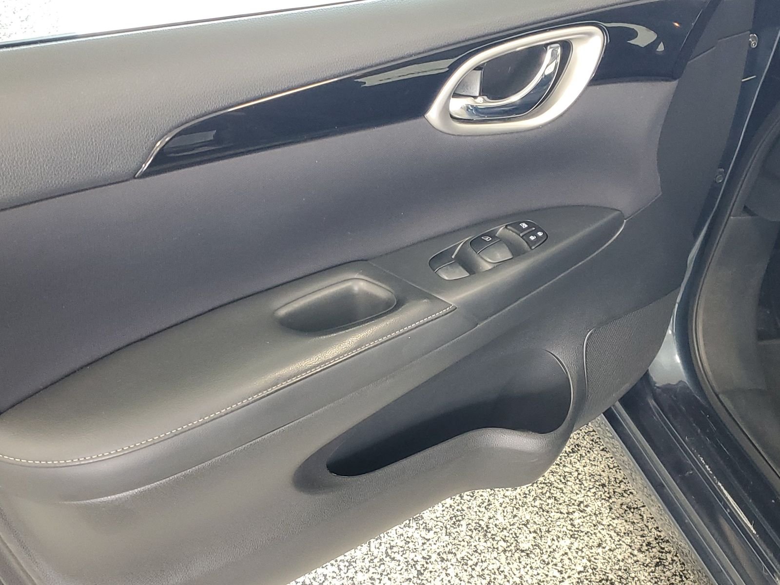 Used 2017 Gray Nissan SV image 6