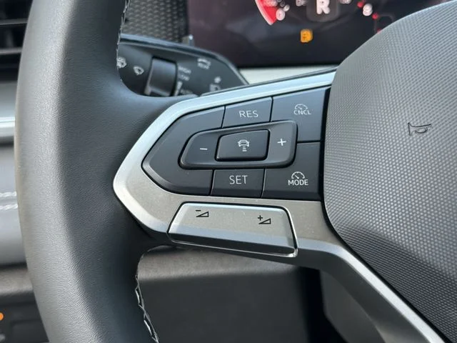 New 2026 Black Volkswagen 2.0T SE image 10