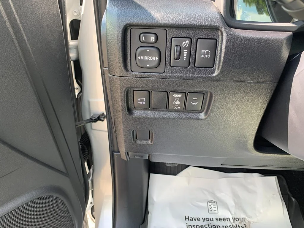 Used 2024 Silver Toyota TRD Off-Road Premium image 31
