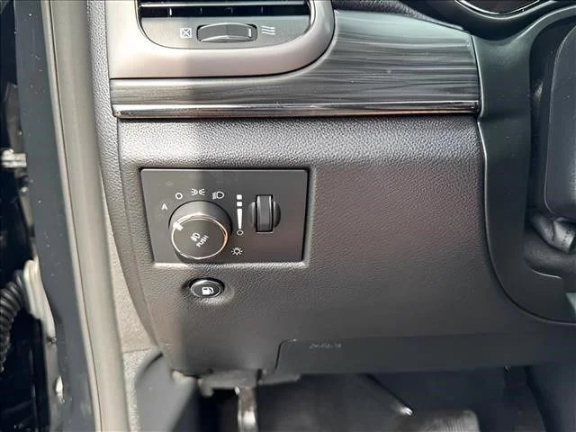 Used 2020 Black Jeep Limited X image 22