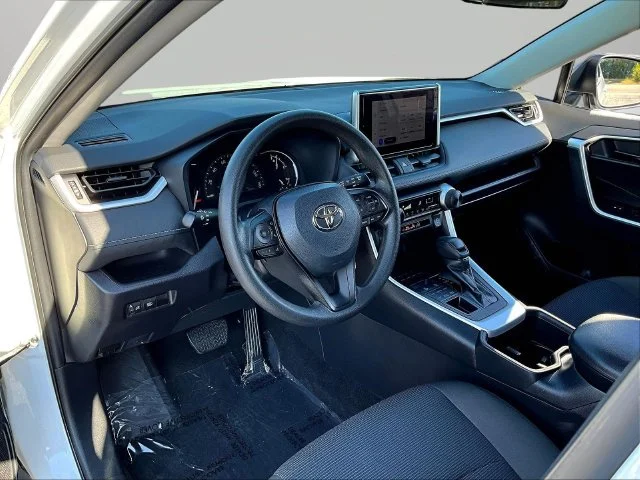 Used 2024 White Toyota LE image 19