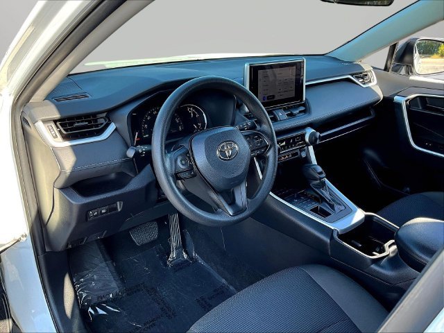 Used 2024 White Toyota LE image 19