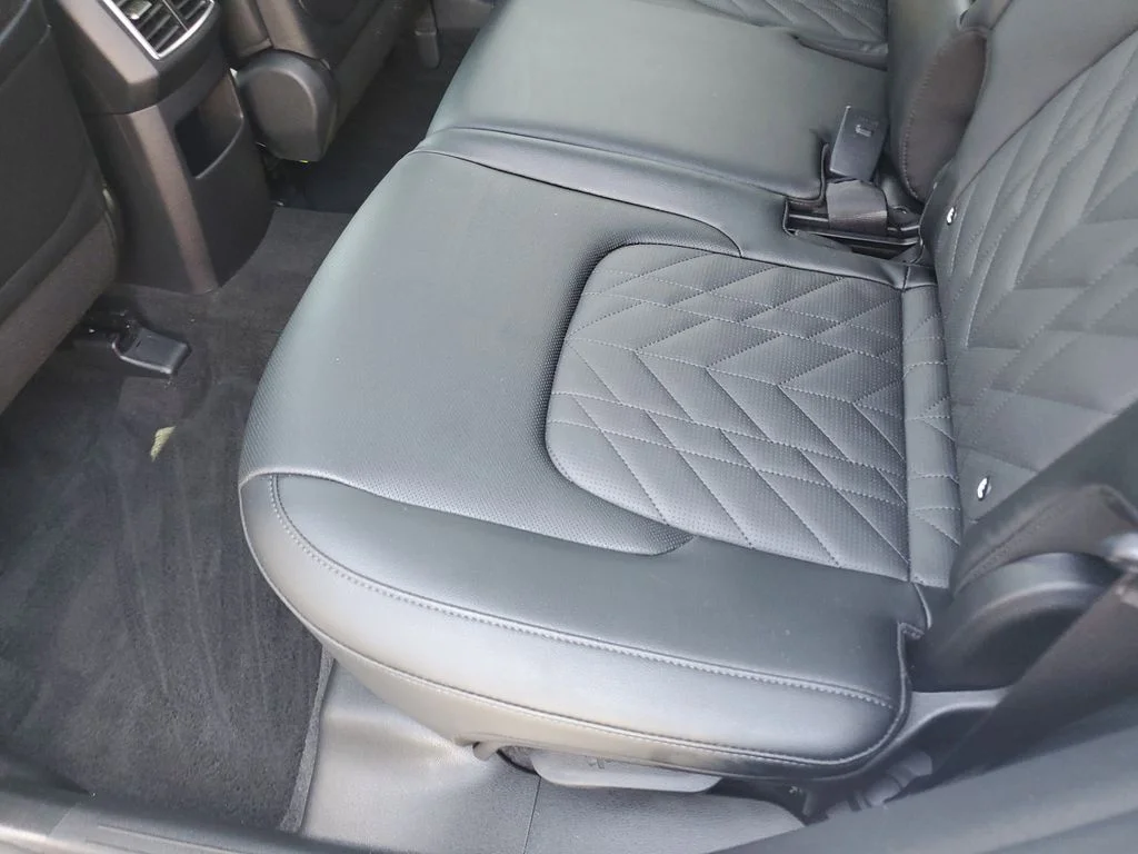 Certified Used 2024 White Kia X-Line image 15