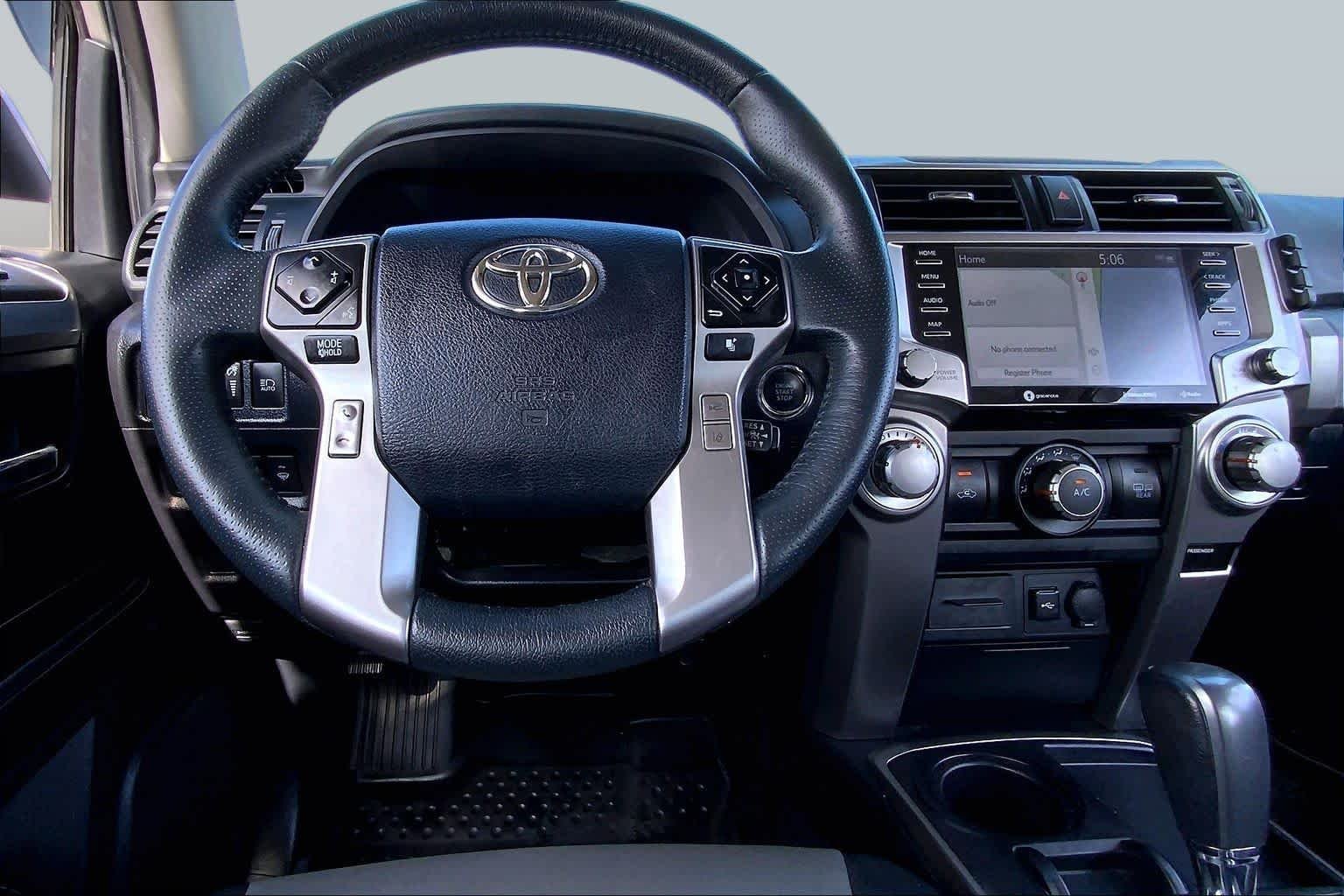 Used 2022 Classic Silver Metallic Toyota SR5 Premium image 6