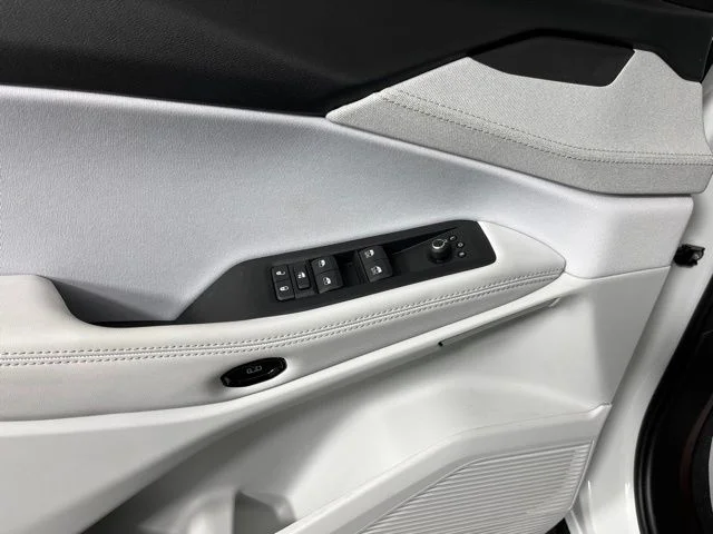 Used 2026 White Jeep Laredo image 16