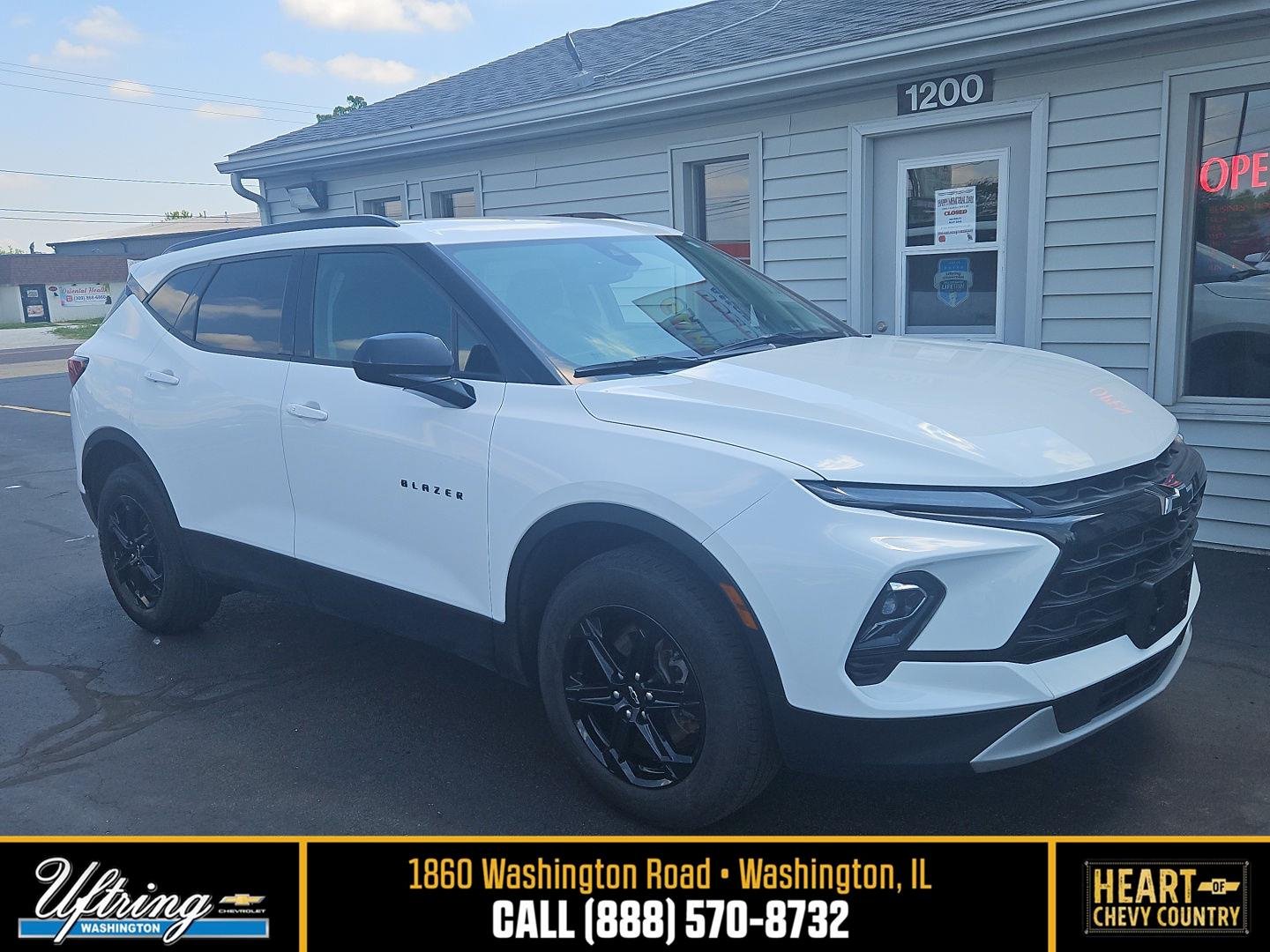 2023 Chevrolet Blazer 2.0T 2LT FWD's photo