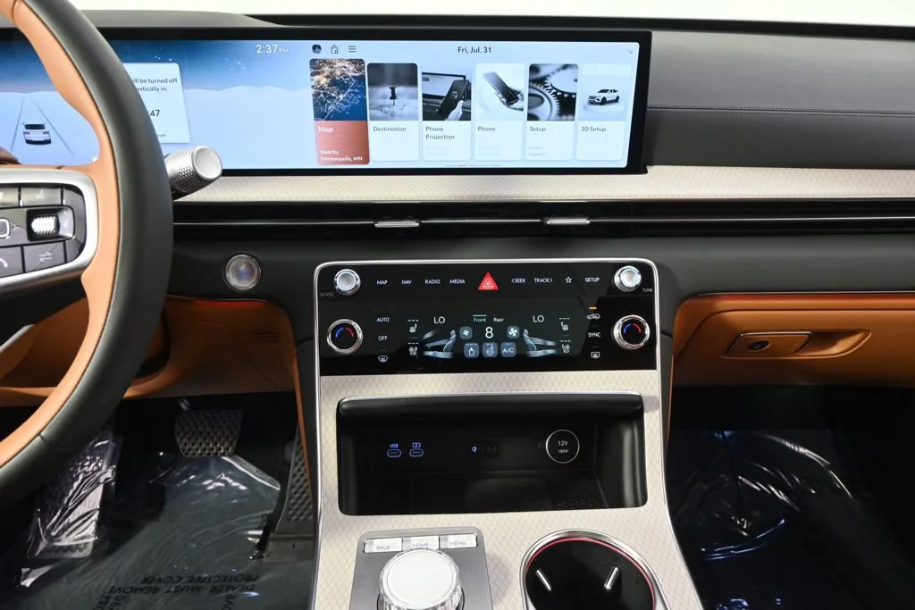 Used 2025  Genesis 3.5T Prestige image 27