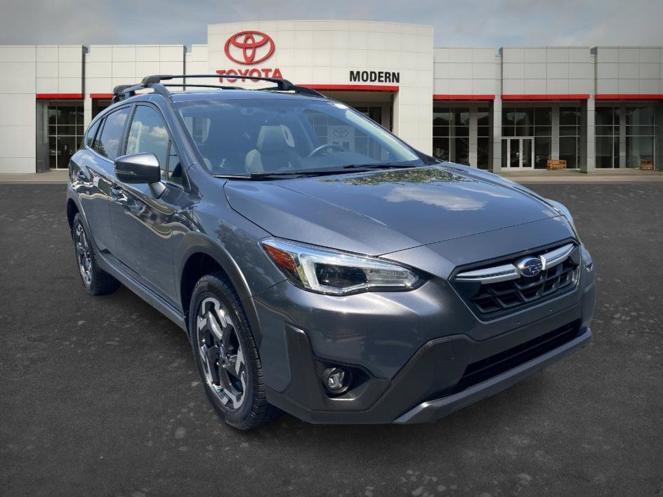 Used 2021 Magnetite Gray Metallic Subaru Limited image 3