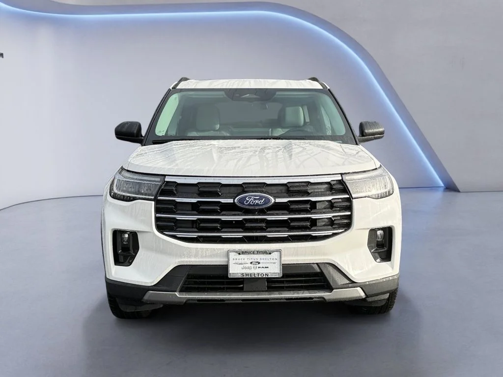 2026 Ford Explorer Active - Photo 8