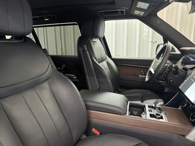 2023 Land Rover Range Rover SE - Photo 22