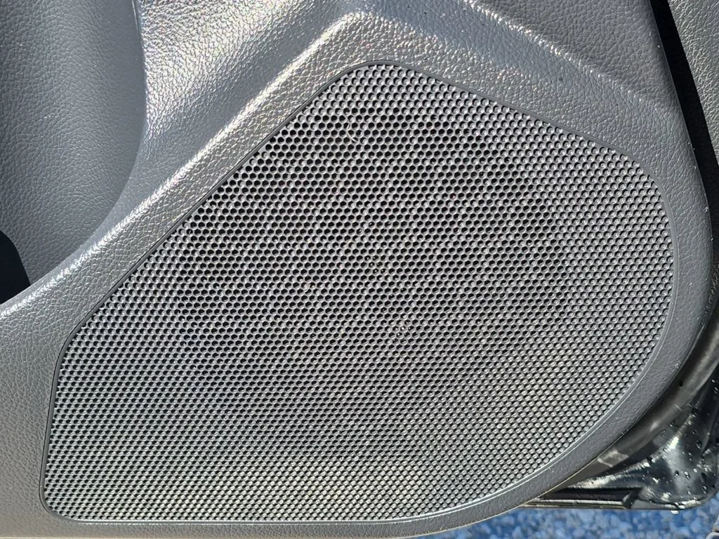 Used 2016 Black Subaru 2.0i Premium image 25