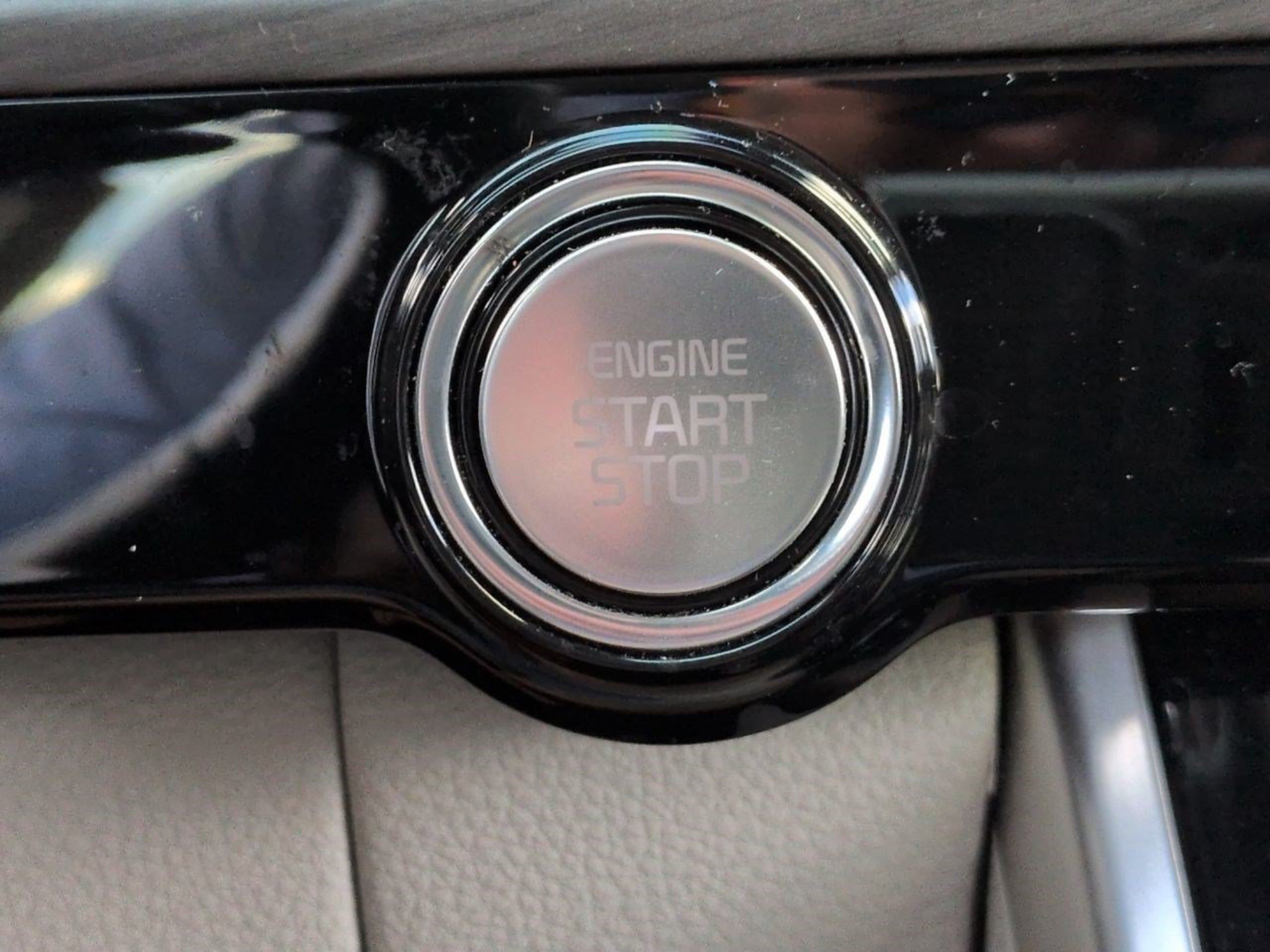 Used 2024 Ceramic Silver Kia EX image 35