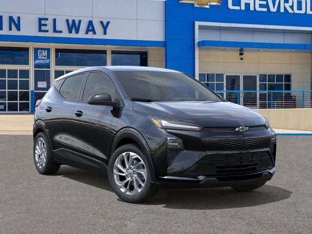 2027 Chevrolet Bolt LT - Photo 7