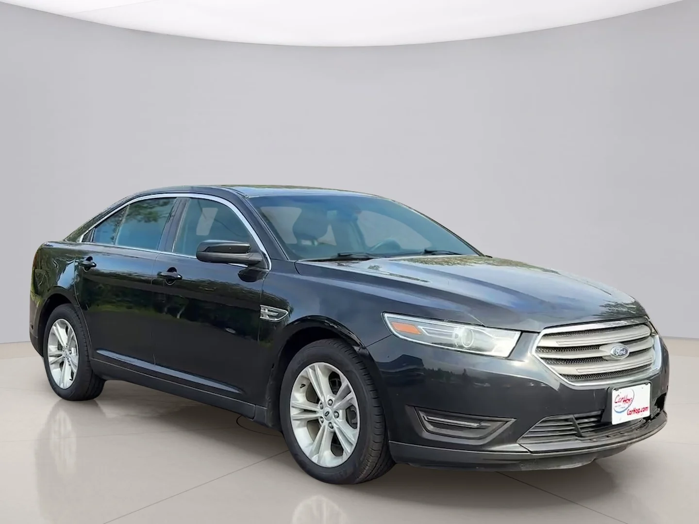 Used 2018 Black Ford SEL image 7