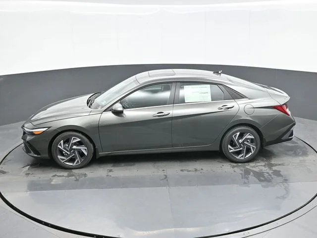 New 2026 Gray Hyundai Limited image 12