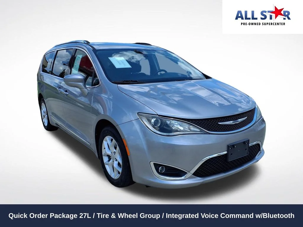 2020 Chrysler Pacifica Touring L
