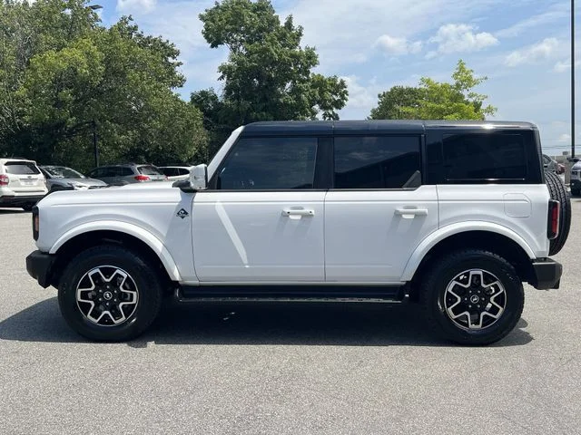 Used 2025 White Ford Outer Banks image 10