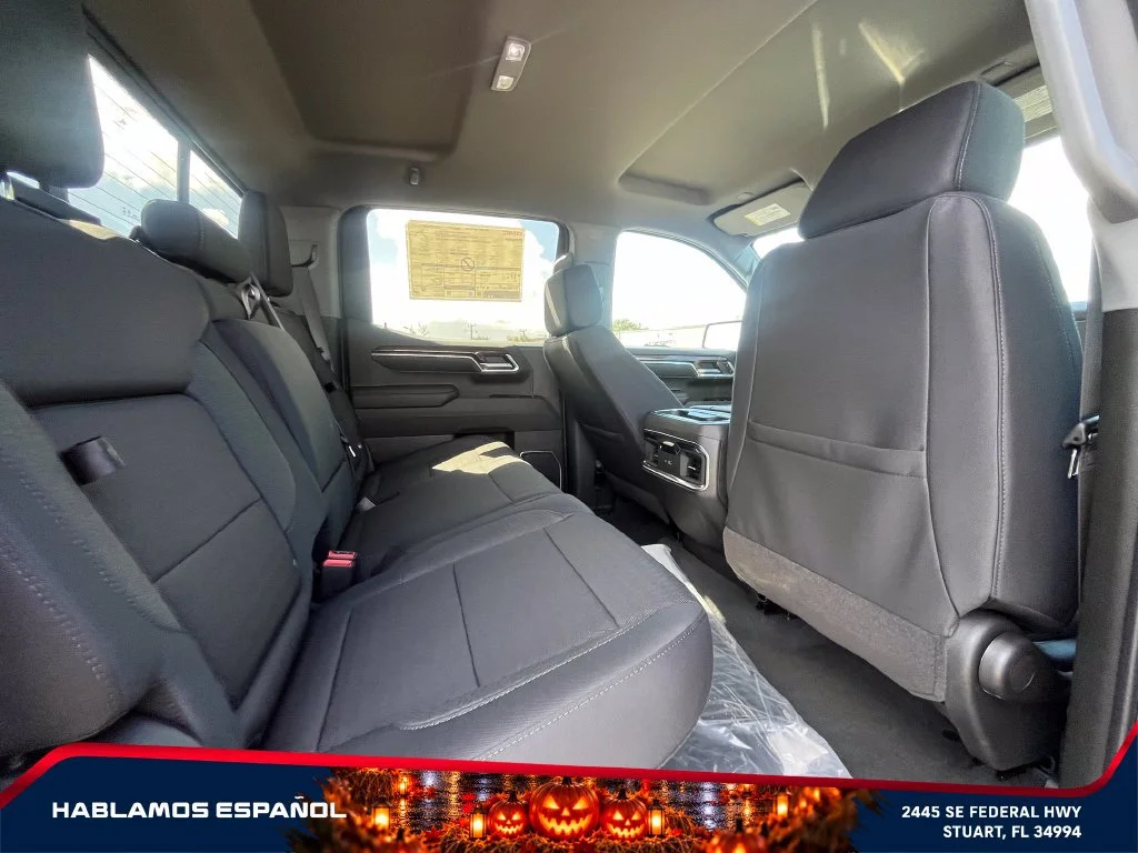 New 2026 Onyx Black GMC AT4 image 18