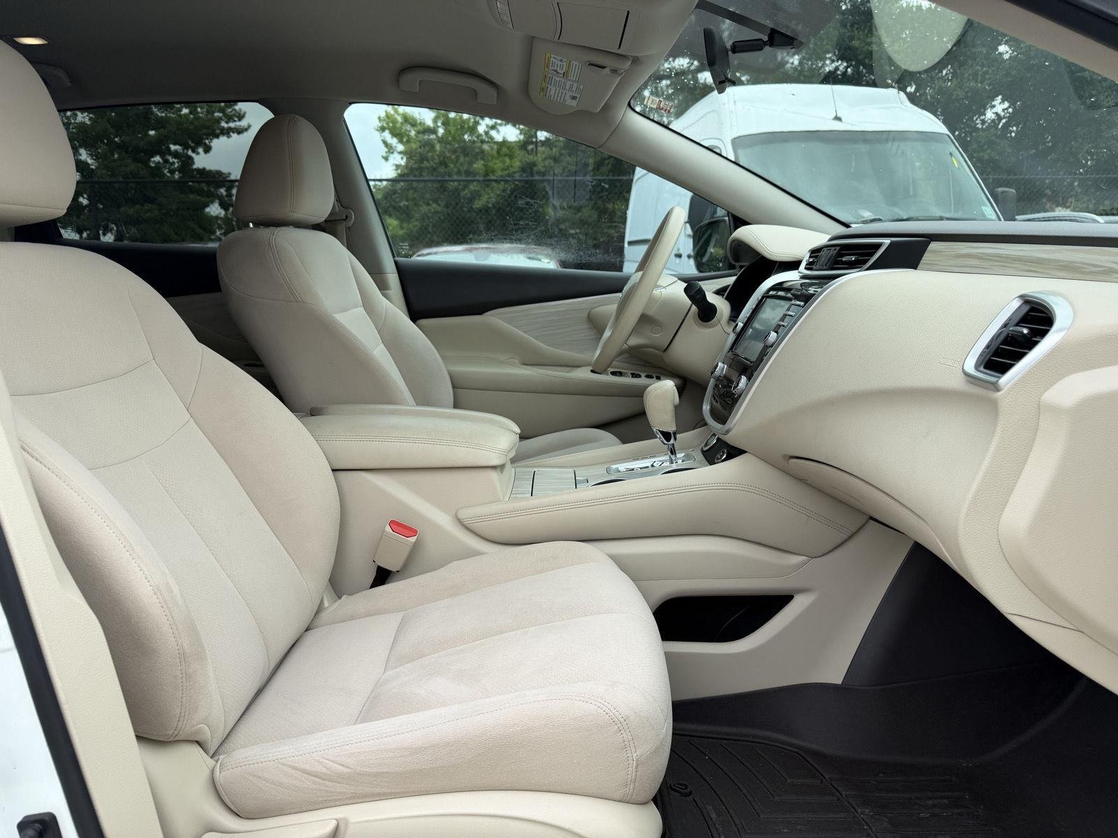 Used 2017 Pearl White Nissan S image 27