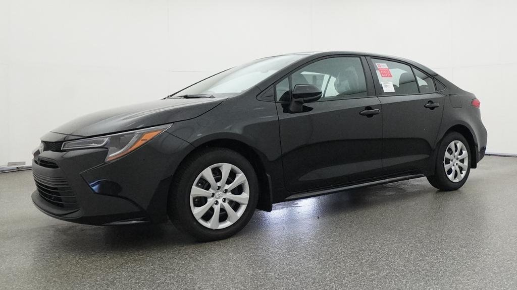 New 2026 Midnight Black Metallic Toyota LE image 18