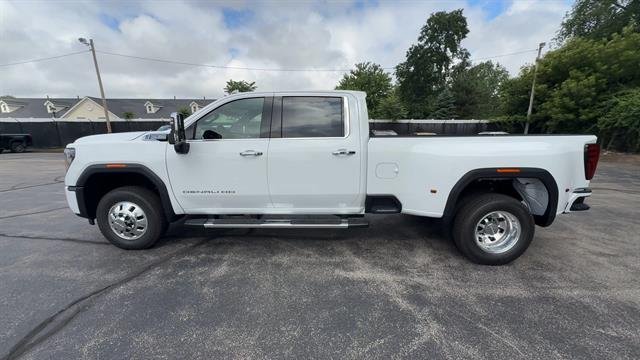 2026 GMC Sierra 3500HD Denali - Photo 39