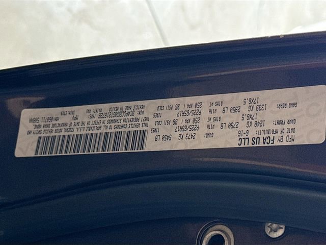 Used 2016 Granite Crystal Metallic Clearcoat Dodge SXT image 32