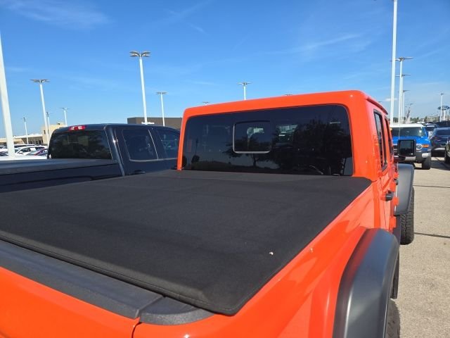 Used 2020 Orange Jeep Mojave image 4