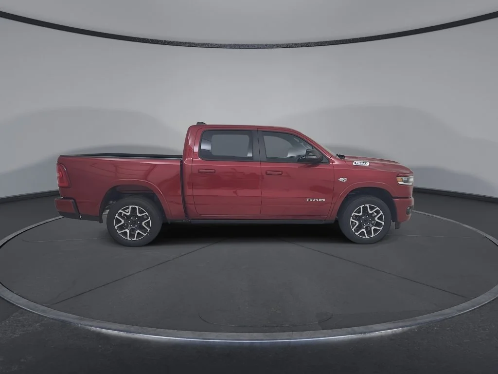 New 2026 Molten Red Pearl-Coat Exterior Paint RAM Laramie image 17