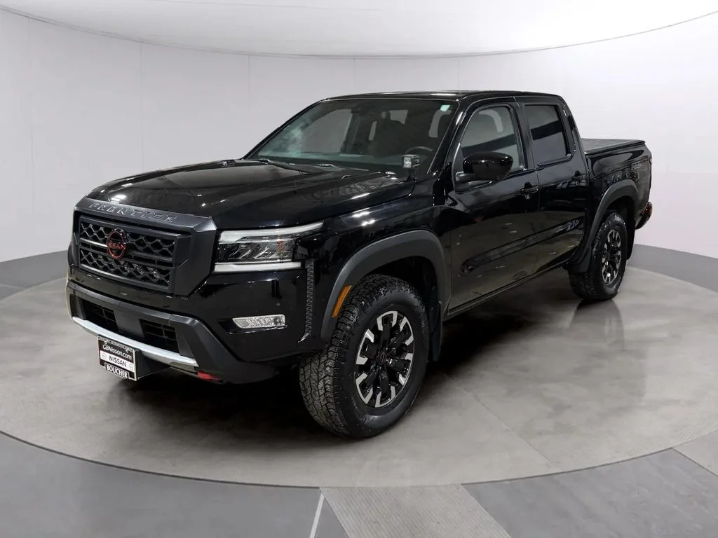 Used 2023 Super Black Nissan PRO-4X image 8