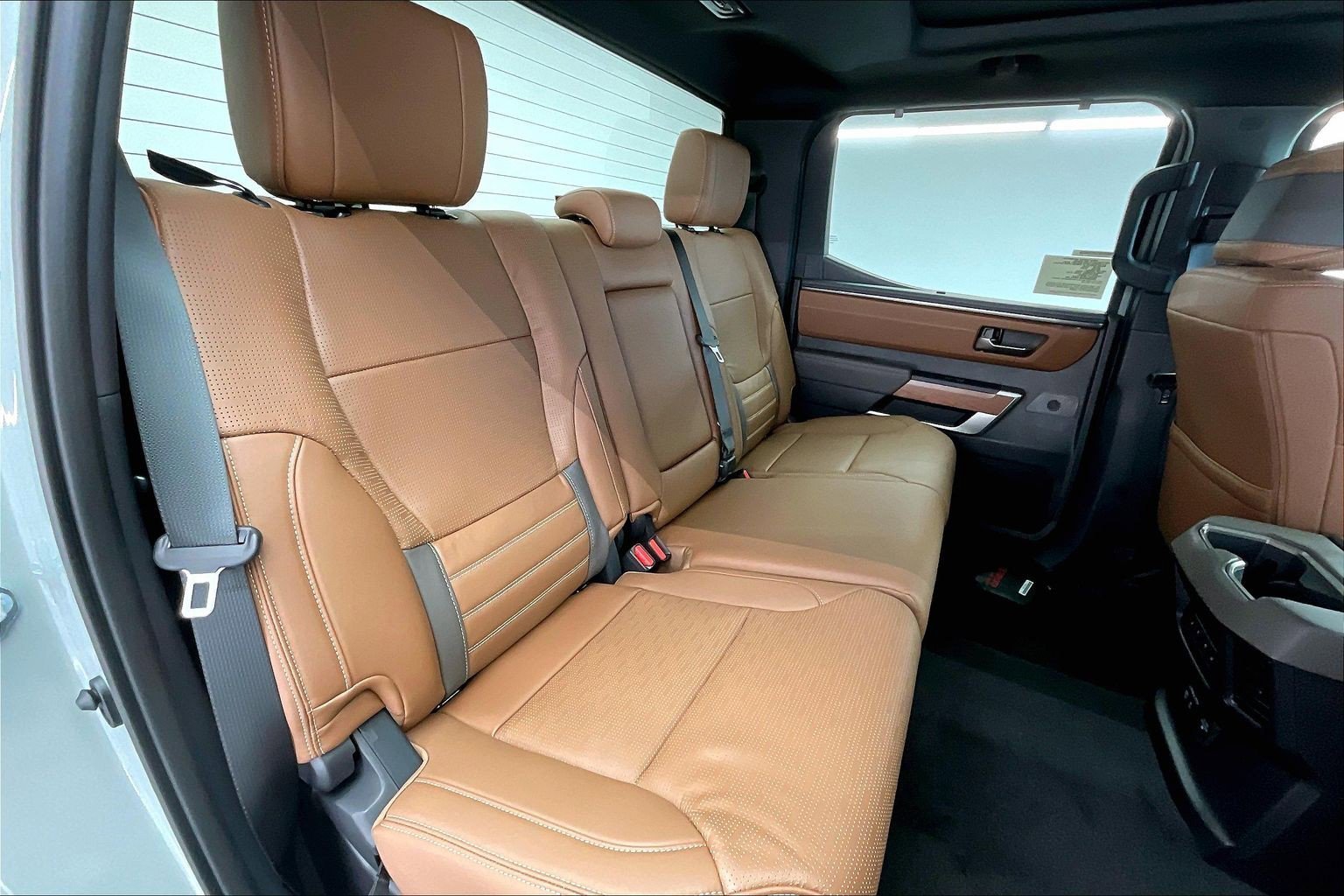 2026 Toyota Tundra 1794 Edition - Photo 10