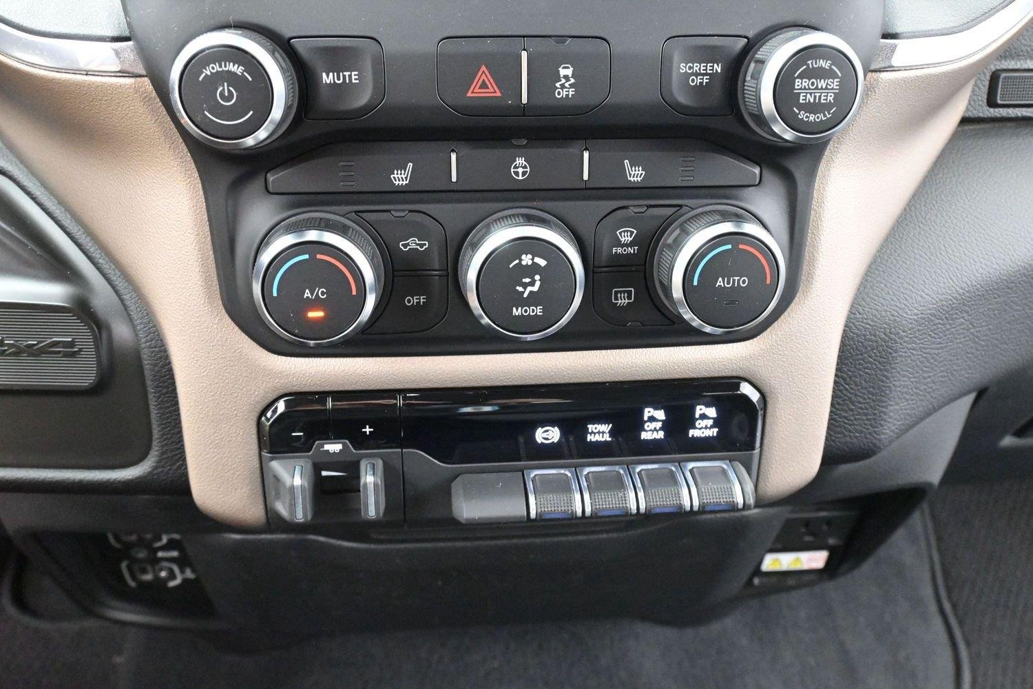 Used 2022 Bright White Clearcoat Ram Laramie image 22