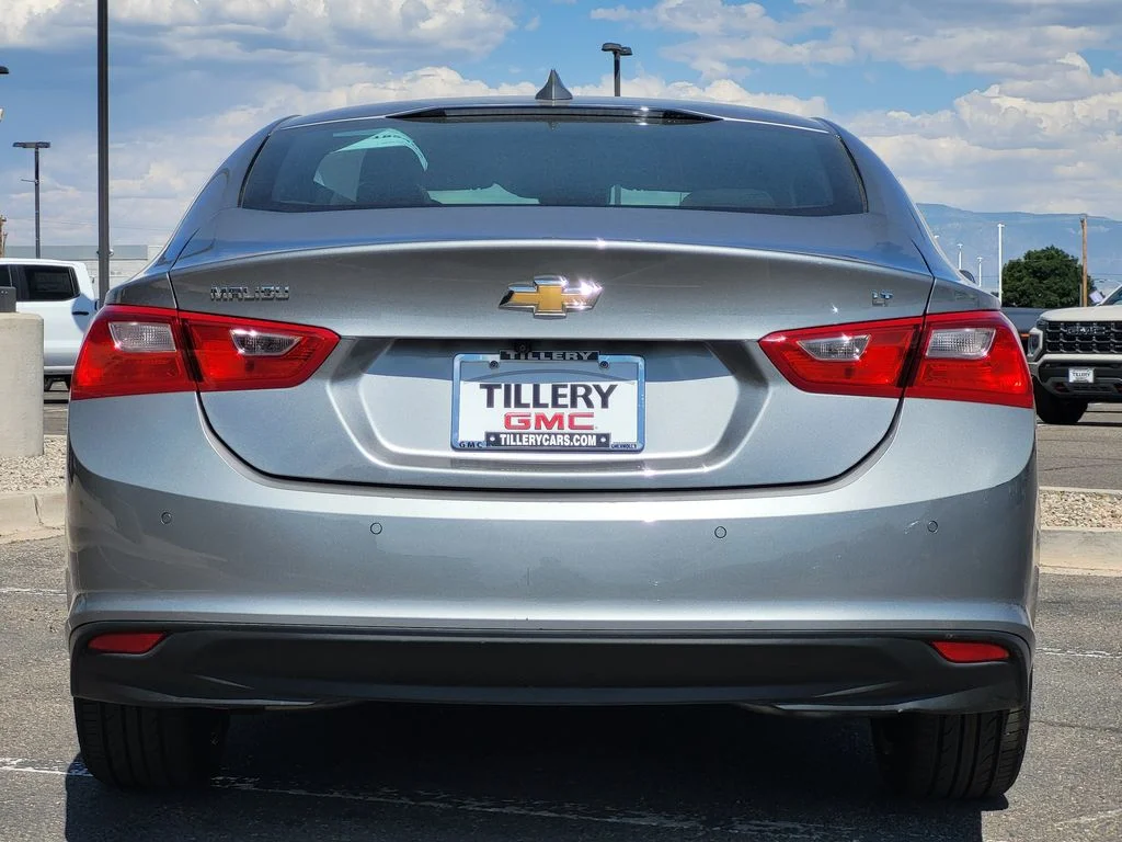 Used 2024 Sterling Gray Metallic Chevrolet 1LT image 6