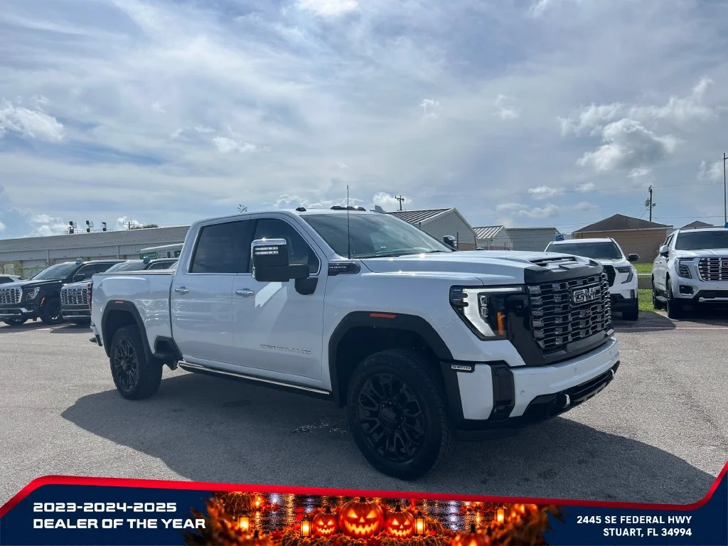 New 2026 Glacier White Tricoat GMC Denali Ultimate image 2