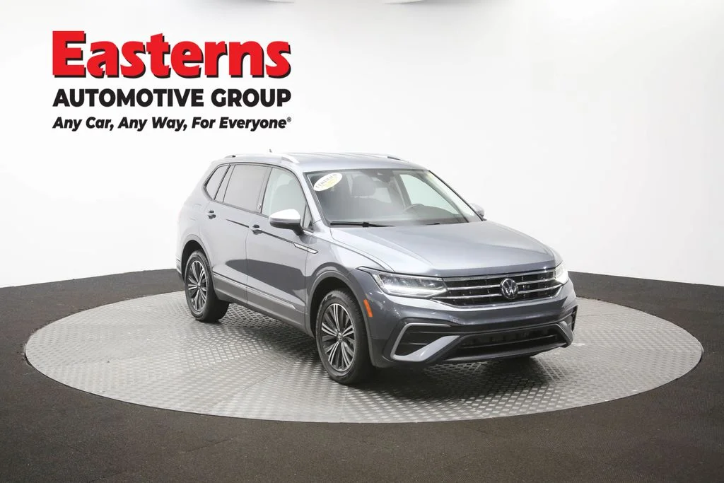 Used 2024 Gray Volkswagen 2.0T Wolfsburg Edition image 47