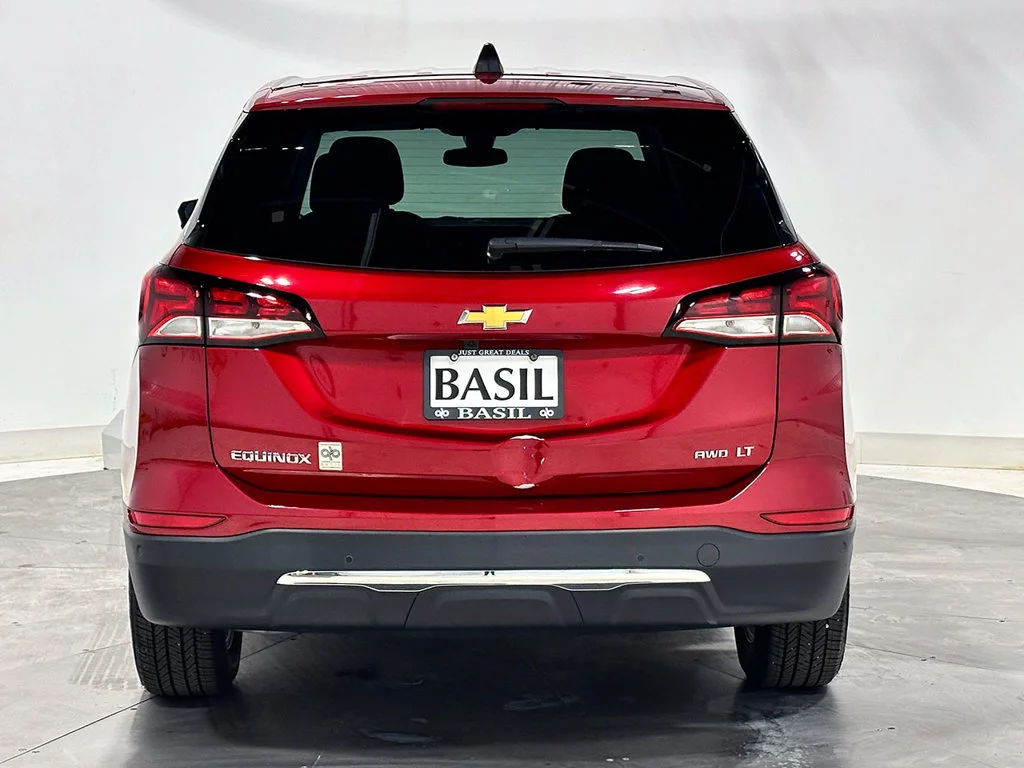 Used 2024 Radiant Red Tintcoat Chevrolet LT image 12