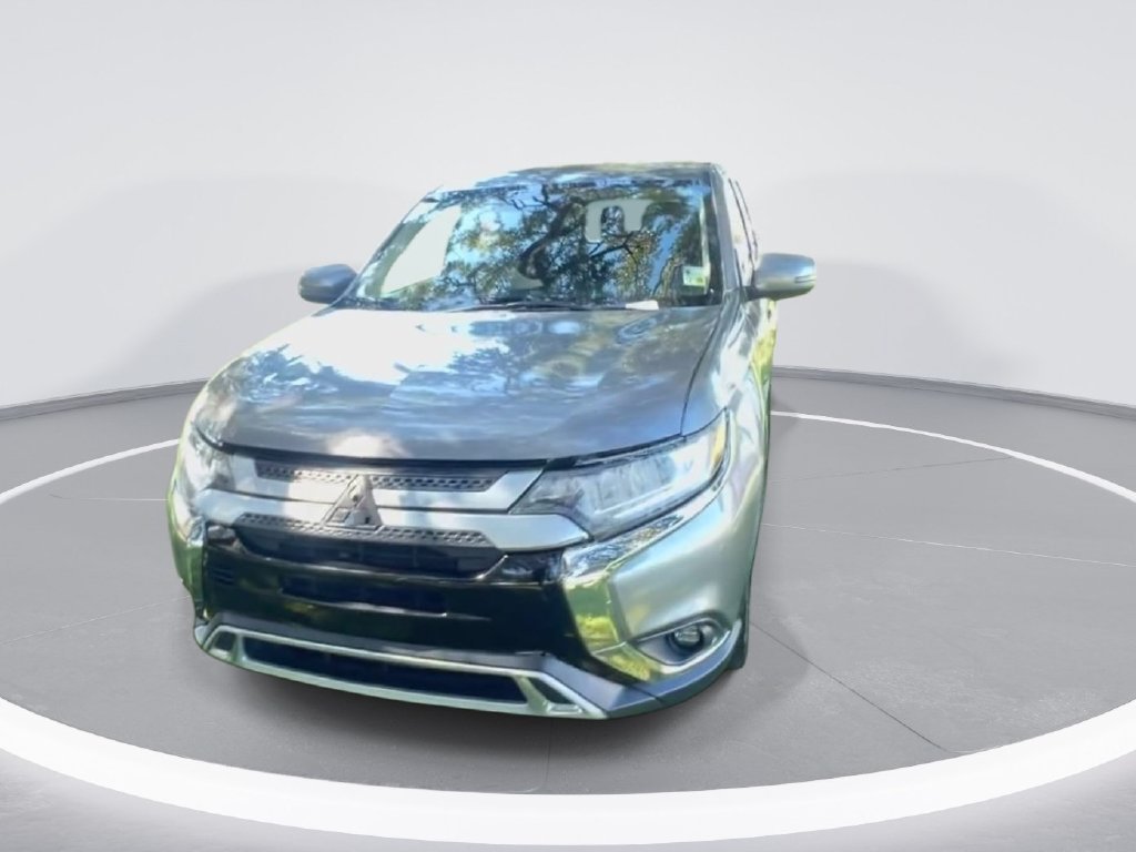 Used 2020  Mitsubishi SE image 4