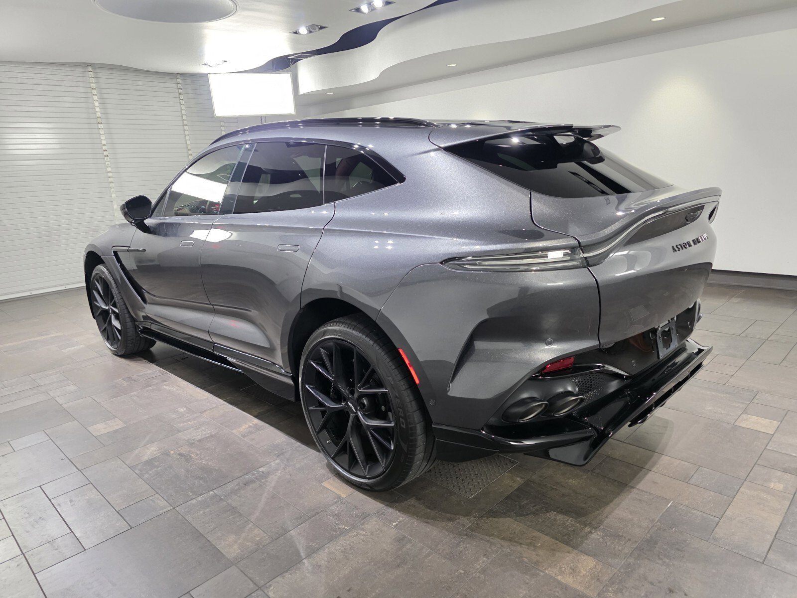 Used 2025 Xenon Grey Aston Martin 707 image 2
