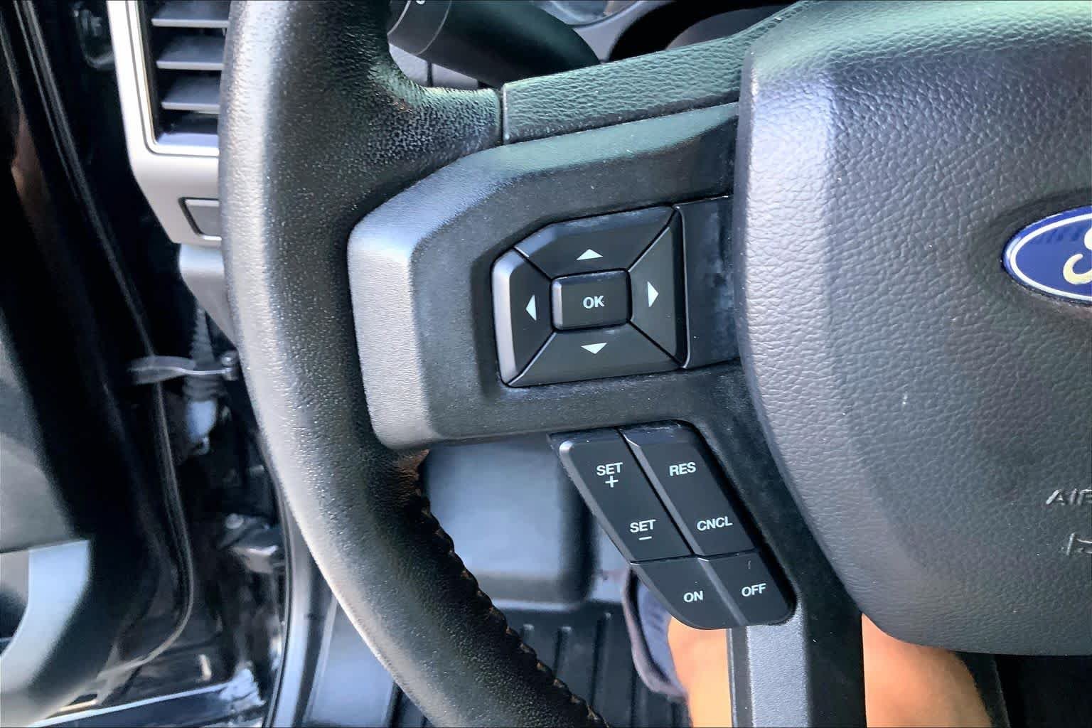 Used 2019 Agate Black Metallic Ford XLT image 22