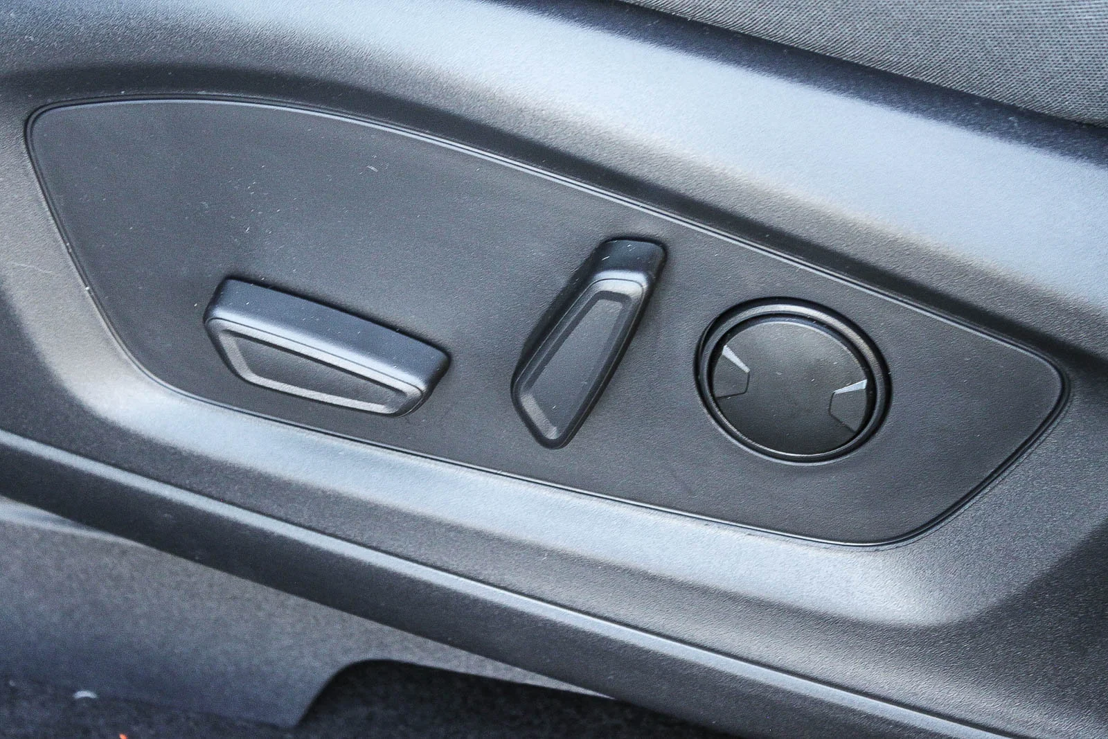New 2026 Agate Black Metallic Ford Active image 25