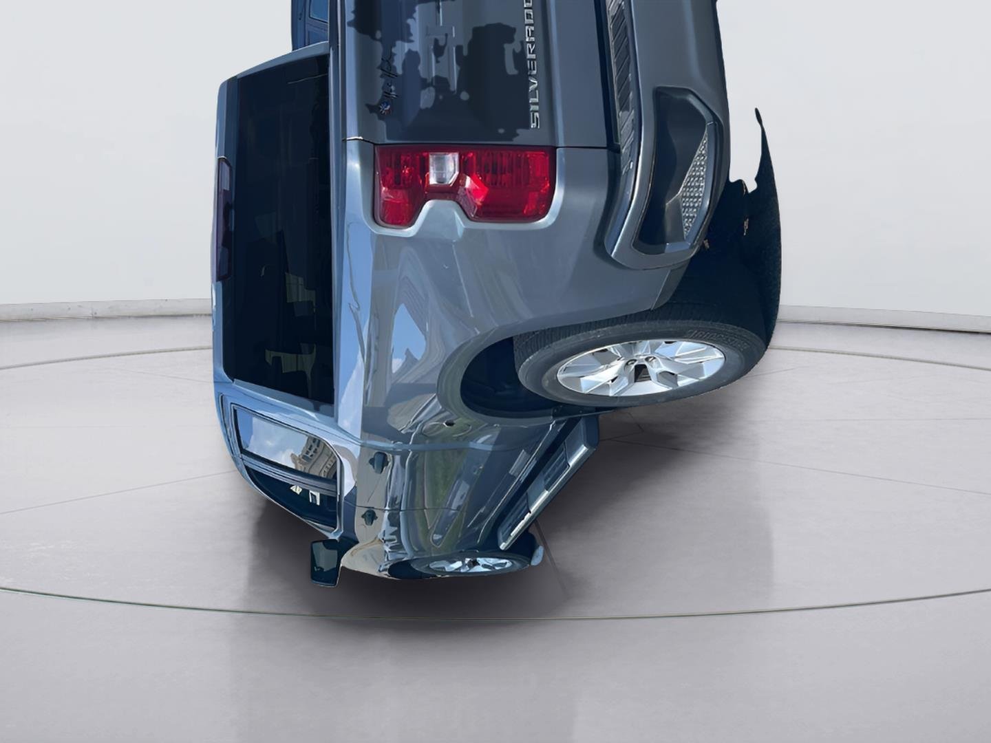Used 2025 Sterling Gray Metallic Chevrolet Custom image 3