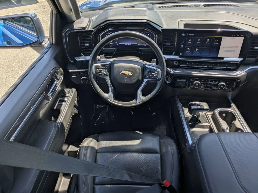 Used 2024 Blue Chevrolet LTZ image 16