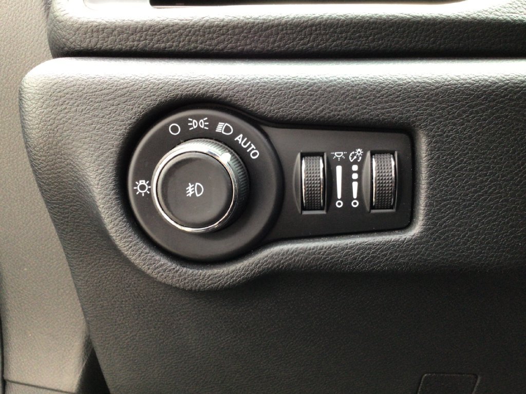 2025 Chrysler Pacifica Limited - Photo 26