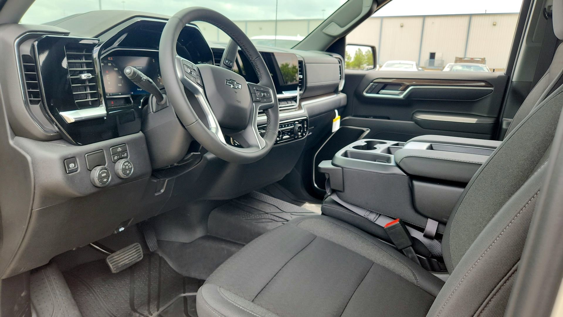 2026 Chevrolet Silverado 1500 RST - Photo 12