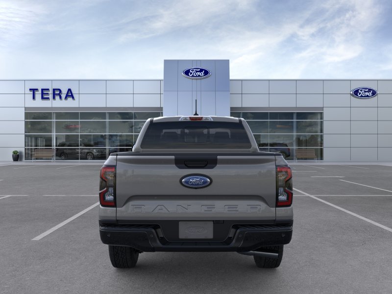 New 2026 Carbonized Gray Metallic Ford XLT image 27